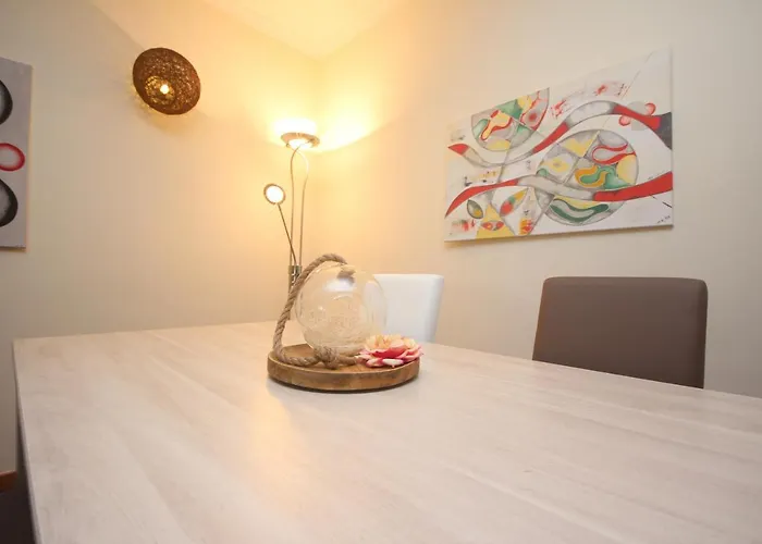 Atlantic Palm Garden *